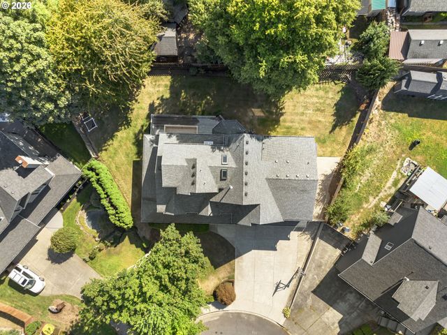 1727 Nw 30TH Cir, Camas, WA 98607