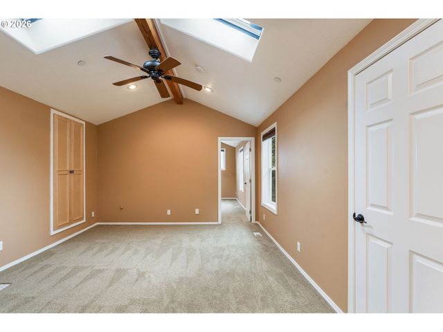 1727 Nw 30TH Cir, Camas, WA 98607