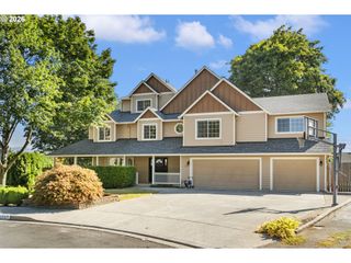1727 Nw 30TH Cir, Camas, WA 98607