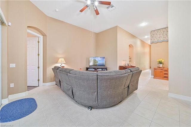 5582 Whispering Willow WAY, Fort Myers, FL 33908