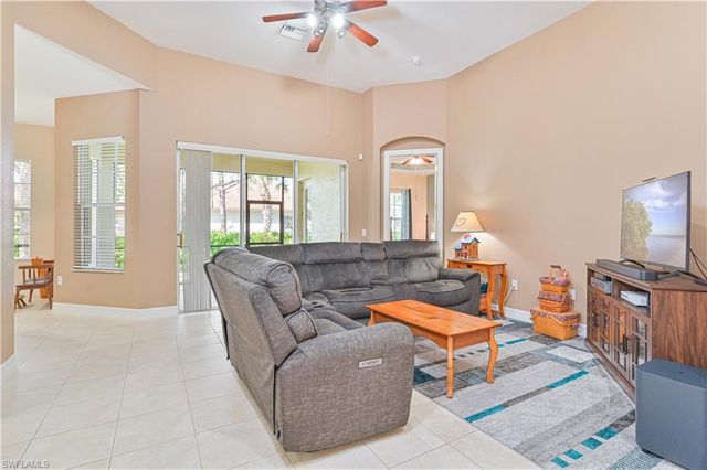 5582 Whispering Willow WAY, Fort Myers, FL 33908