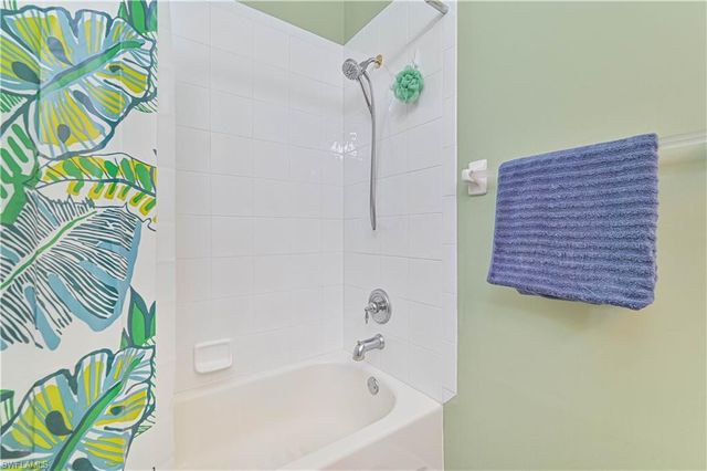 5582 Whispering Willow WAY, Fort Myers, FL 33908