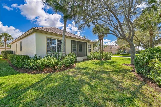 5582 Whispering Willow WAY, Fort Myers, FL 33908