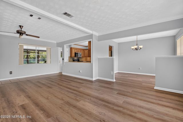 7422 DEEPWOOD Drive S, Jacksonville, FL 32244