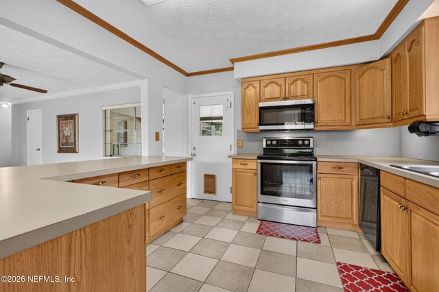 7422 DEEPWOOD Drive S, Jacksonville, FL 32244