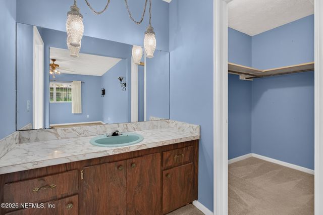 7422 DEEPWOOD Drive S, Jacksonville, FL 32244