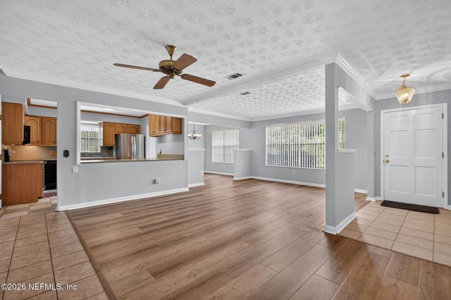 7422 DEEPWOOD Drive S, Jacksonville, FL 32244