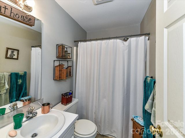 1472 Ridgewood Drive, Concord, NC 28027
