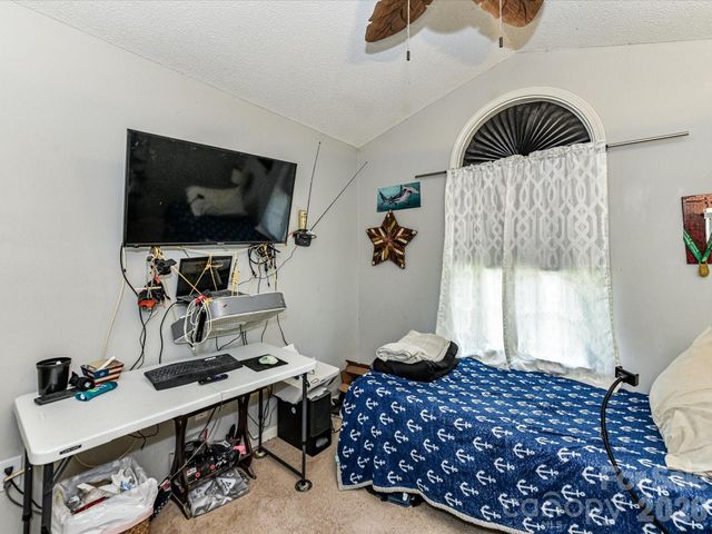 1472 Ridgewood Drive, Concord, NC 28027