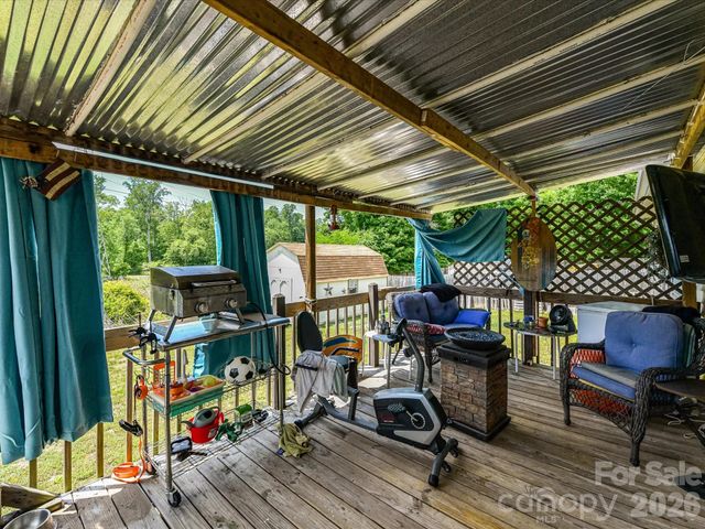 1472 Ridgewood Drive, Concord, NC 28027