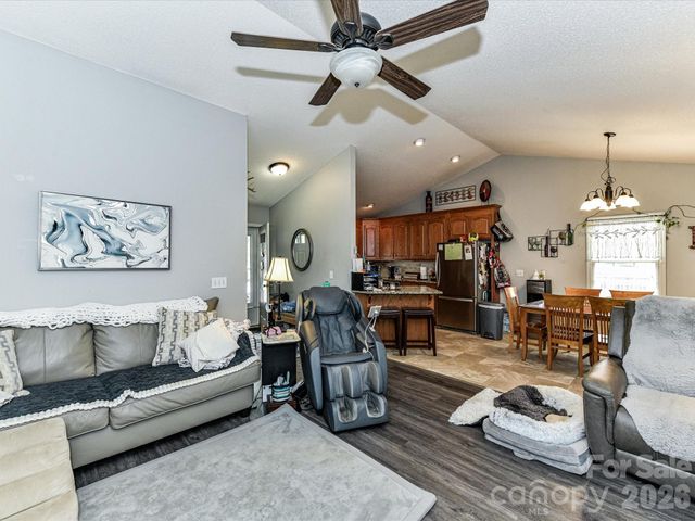 1472 Ridgewood Drive, Concord, NC 28027