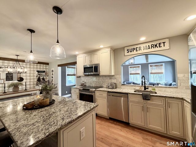 269 Academy Road, Cheshire, CT 06410