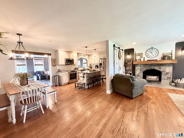 269 Academy Road, Cheshire, CT 06410