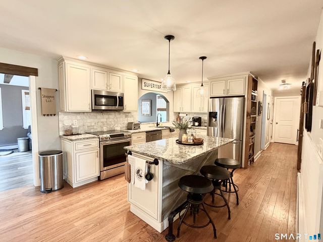 269 Academy Road, Cheshire, CT 06410