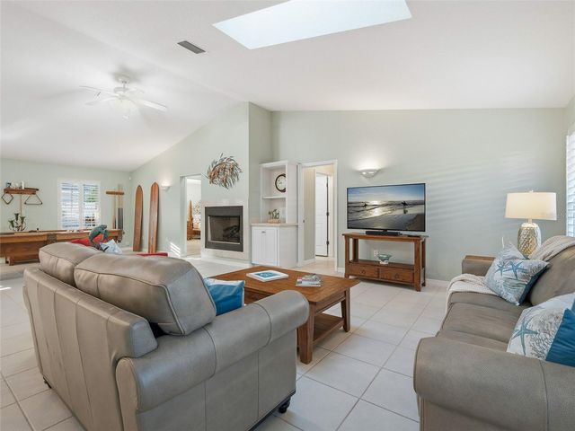 2014 N PENINSULA AVENUE, New Smyrna Beach, FL 32169