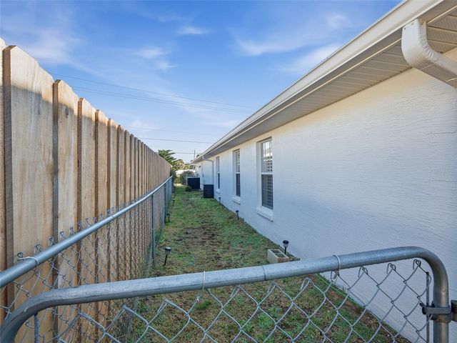 2014 N PENINSULA AVENUE, New Smyrna Beach, FL 32169