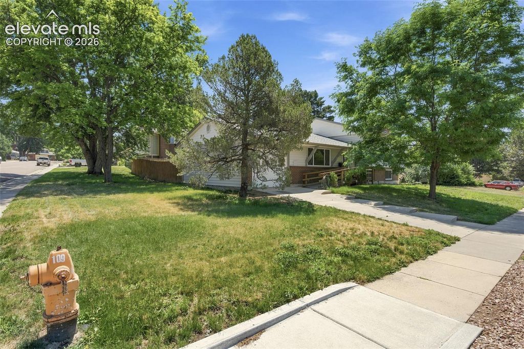 2207 Wold Avenue, Colorado Springs, CO 80909 — photo 4
