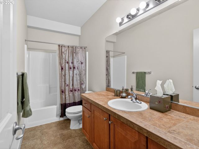 5907 Nw REDFOX Dr, Portland, OR 97229