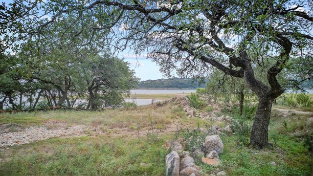 2702 Cornell CV, Lago Vista, TX 78645