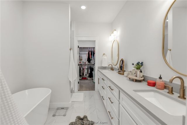 857 Double Mountain Road, College Station, TX 77845