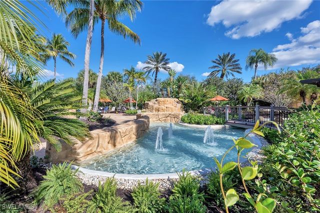 848 Regency Reserve CT 2, Naples, FL 34119