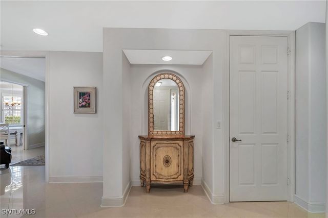 848 Regency Reserve CT 2, Naples, FL 34119