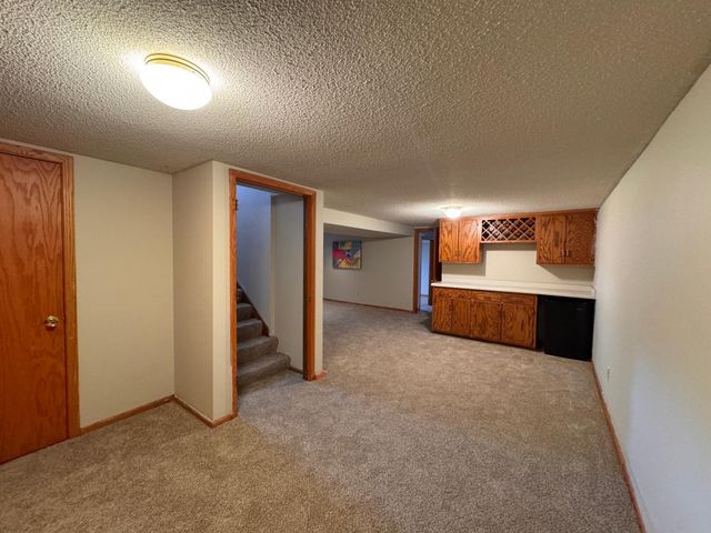 3012 68th Avenue N, Brooklyn Center, MN 55429