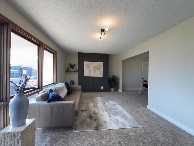 3012 68th Avenue N, Brooklyn Center, MN 55429