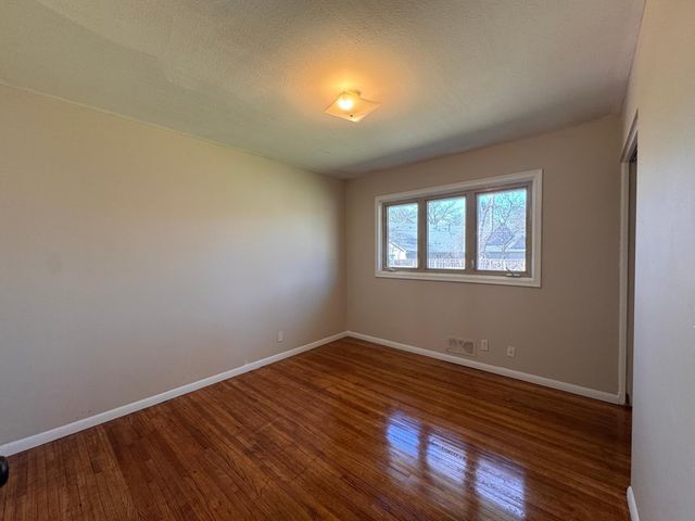 3012 68th Avenue N, Brooklyn Center, MN 55429