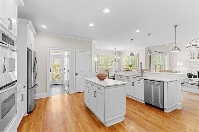 1002 Tyle Street NW, Kennesaw, GA 30152