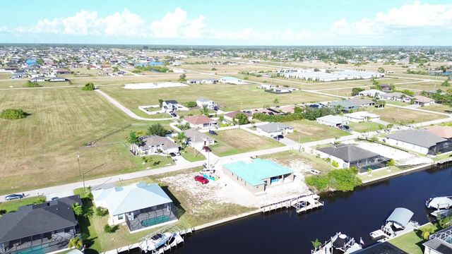 3405 NW 6th Street, Cape Coral, FL 33993