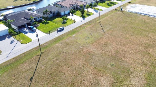 3405 NW 6th Street, Cape Coral, FL 33993