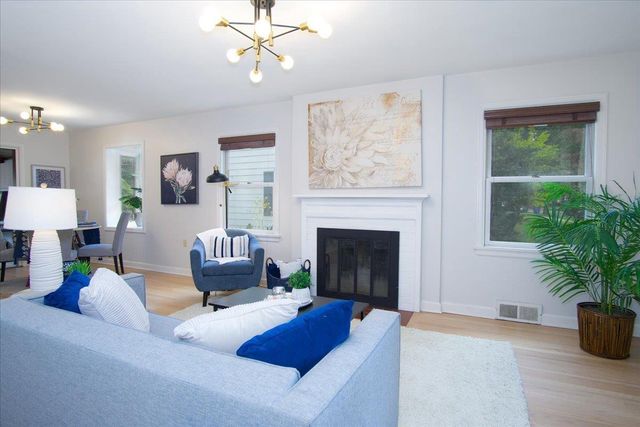 238 Kensington Drive, Madison, WI 53704