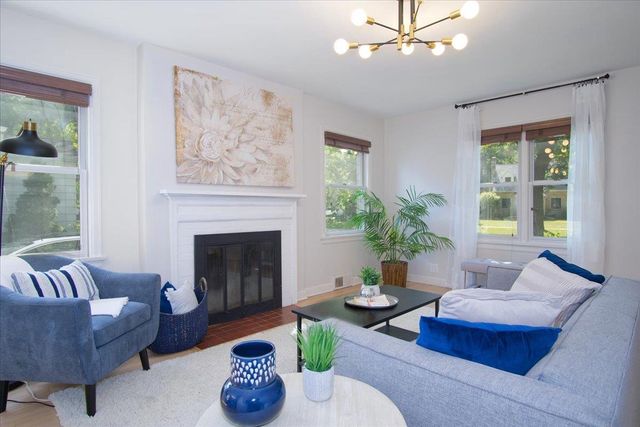 238 Kensington Drive, Madison, WI 53704