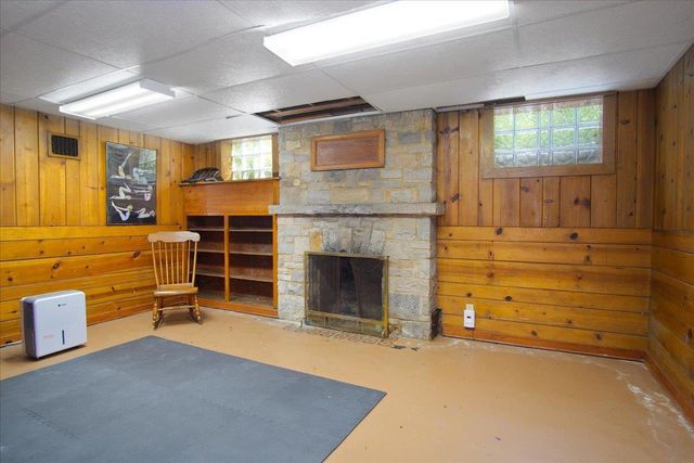 238 Kensington Drive, Madison, WI 53704