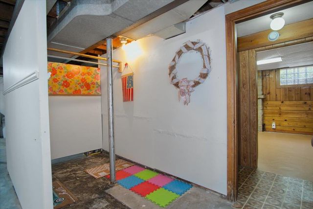 238 Kensington Drive, Madison, WI 53704