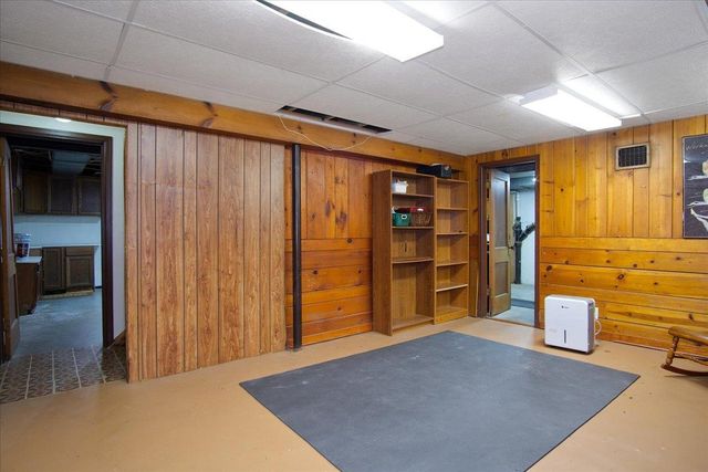 238 Kensington Drive, Madison, WI 53704