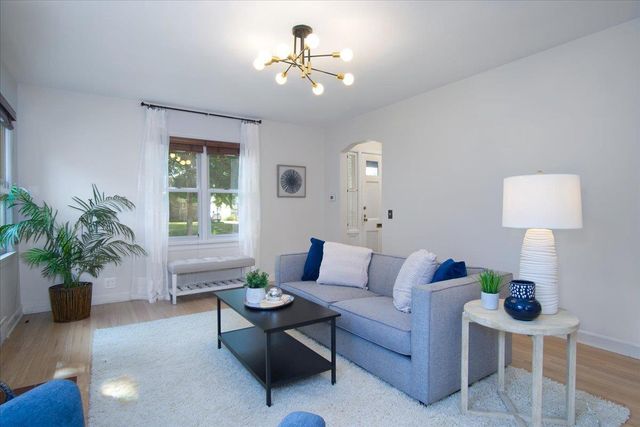 238 Kensington Drive, Madison, WI 53704