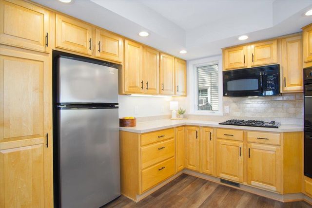 238 Kensington Drive, Madison, WI 53704