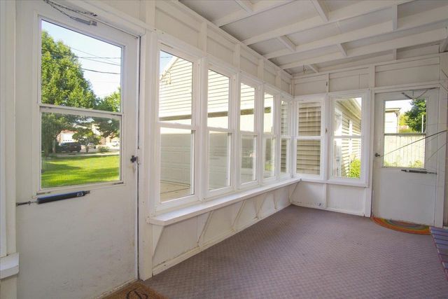 238 Kensington Drive, Madison, WI 53704