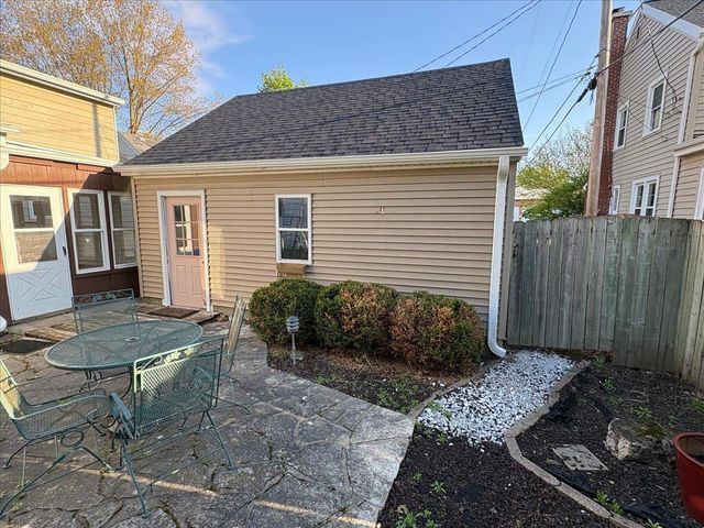 238 Kensington Drive, Madison, WI 53704
