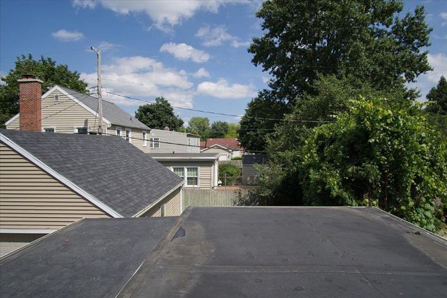 238 Kensington Drive, Madison, WI 53704