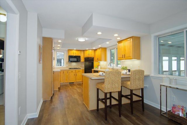 238 Kensington Drive, Madison, WI 53704