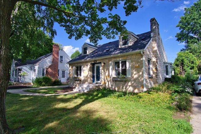 238 Kensington Drive, Madison, WI 53704