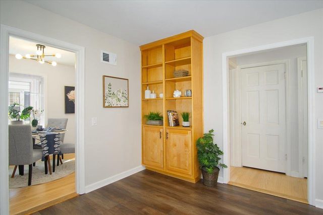 238 Kensington Drive, Madison, WI 53704