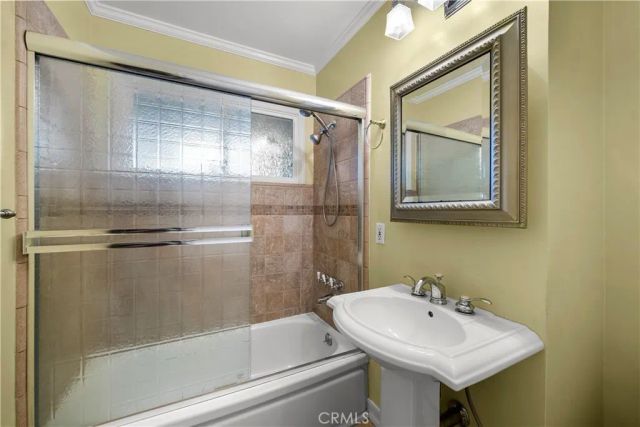 23741 Archwood St, West Hills, CA 91307