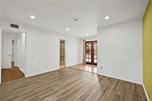 23741 Archwood St, West Hills, CA 91307