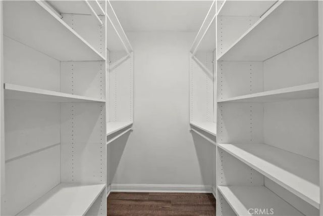23741 Archwood St, West Hills, CA 91307