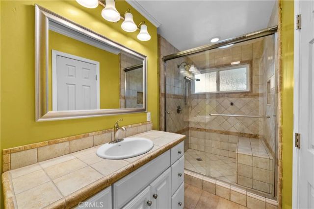 23741 Archwood St, West Hills, CA 91307