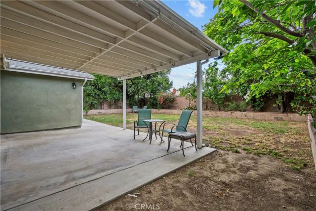 23741 Archwood St, West Hills, CA 91307